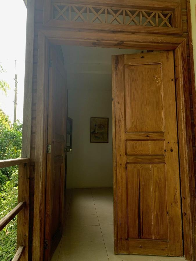 Hostal Casaluna San Andres Esterno foto
